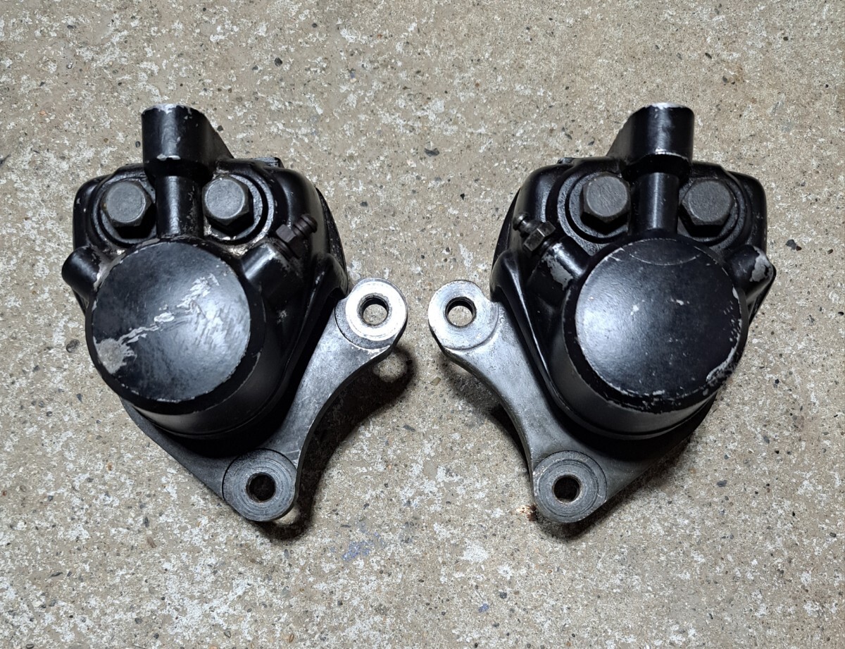 KAWASAKI Z900RS 純正キャリパーピッチ108　フロント左右セット KAWASAKI Z900RS 純正キャリパーピッチ108 フロント左右セット