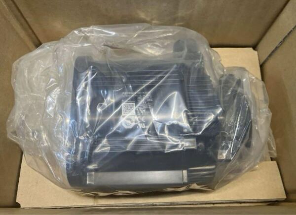 KEYENCE SV2-M200AS ACサーボモーター 1.8kW 未使用(T79)