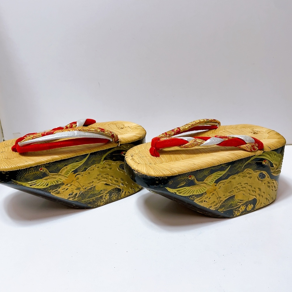 未使用ベージュの桐の高下駄、ぽっくり 未使用ベージュの桐の高下駄、ぽっくり 未使用ベージュの桐の高