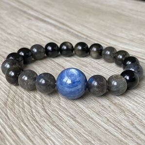 未来を見通す石で成功を収める パワーストーンブレスレット/カイヤナイト・ラブラド