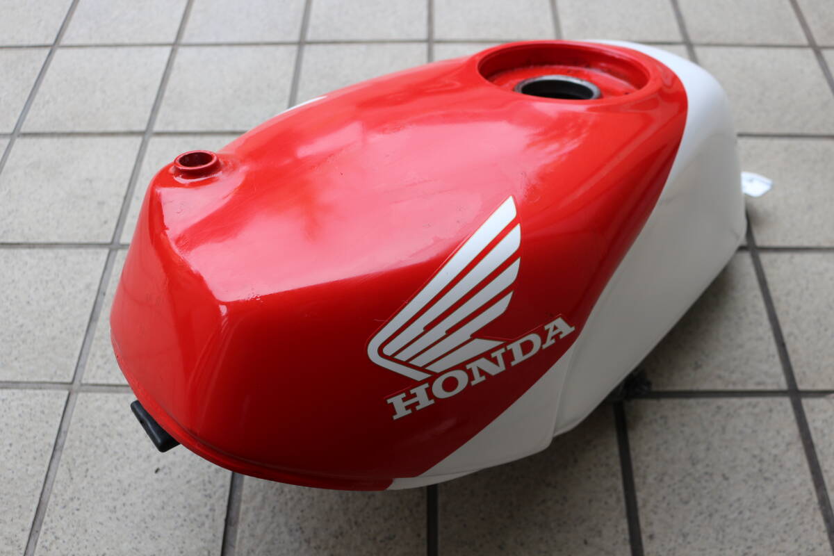 【送料無料】NSR50 タンク 楽天市場】NSR50 タンク（バイク用品｜車用品・バイク用品）の通販