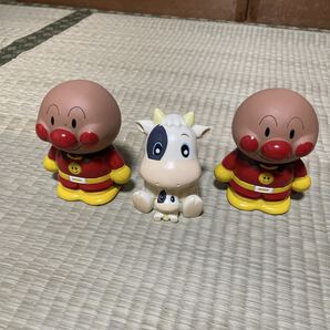 送料無料 銀行ノベルティー貯金箱 信金バンク アンパンマン2個 と牛 JAバンクのセット出品