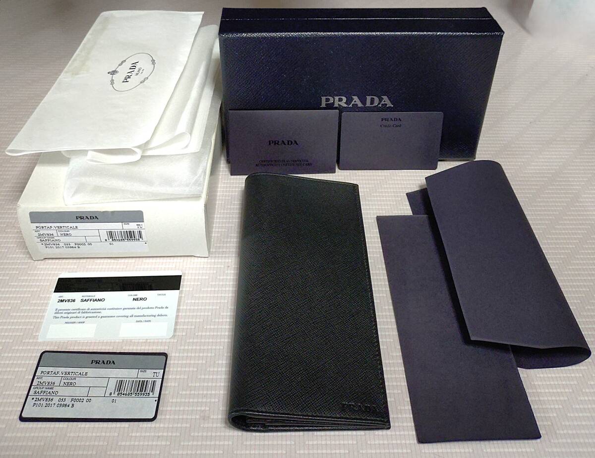 正規品❤️極美品⭐️レア⭐️プラダ長財布 PRADA 男女　ロングウォレット　財布 正規品❤️極美品⭐️プラダ長財布 PRADA 男女 ロングウォレット
