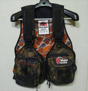 Игровой жилет Water Rocks (рыболовный жилет)