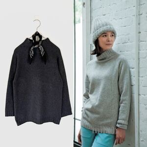 極美品 MARGARET HOWELL マーガレットハウエル ソフトカシミヤタートルネックニット カシミヤ100% 5.3万