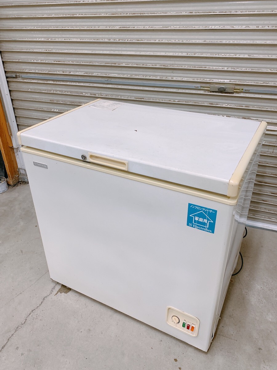 送料無料 冷凍庫 ECB105 2014年製 送料無料 冷凍庫 ECB105 2014年製 エレクトロラックス ECB105