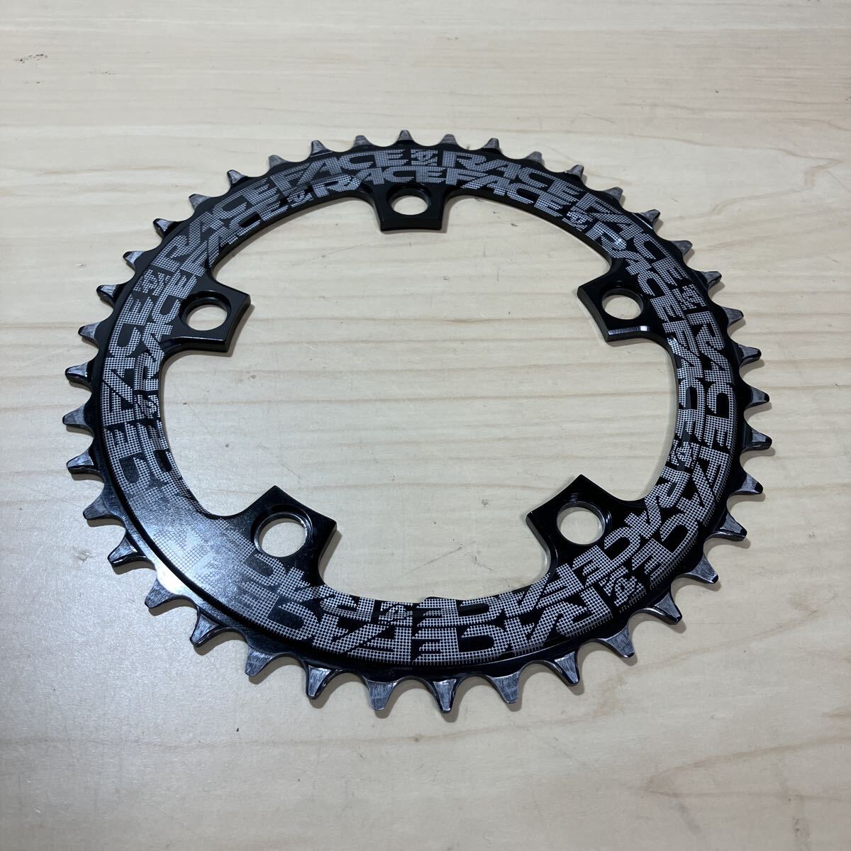 ALIZE 130-61T チェーンリング 黒 ALIZE 130-61T チェーンリング 黒