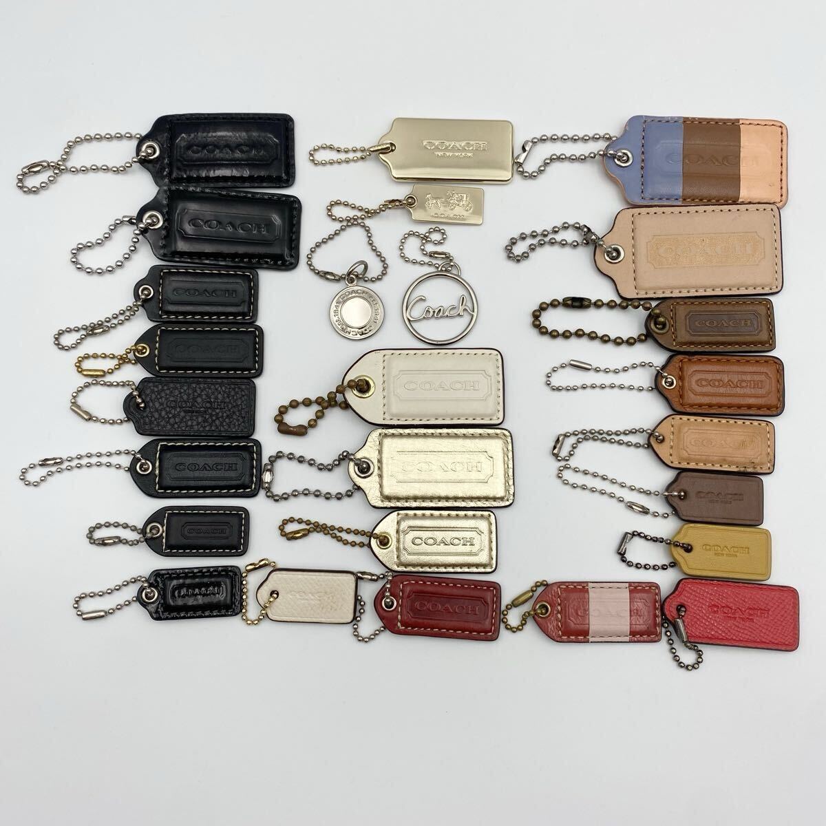 新品未使用 COACH コーチ レガシー ストライプ マフラー 箱・タグ付き 新品未使用 COACH コーチ レガシー ストライプ マフラー 箱