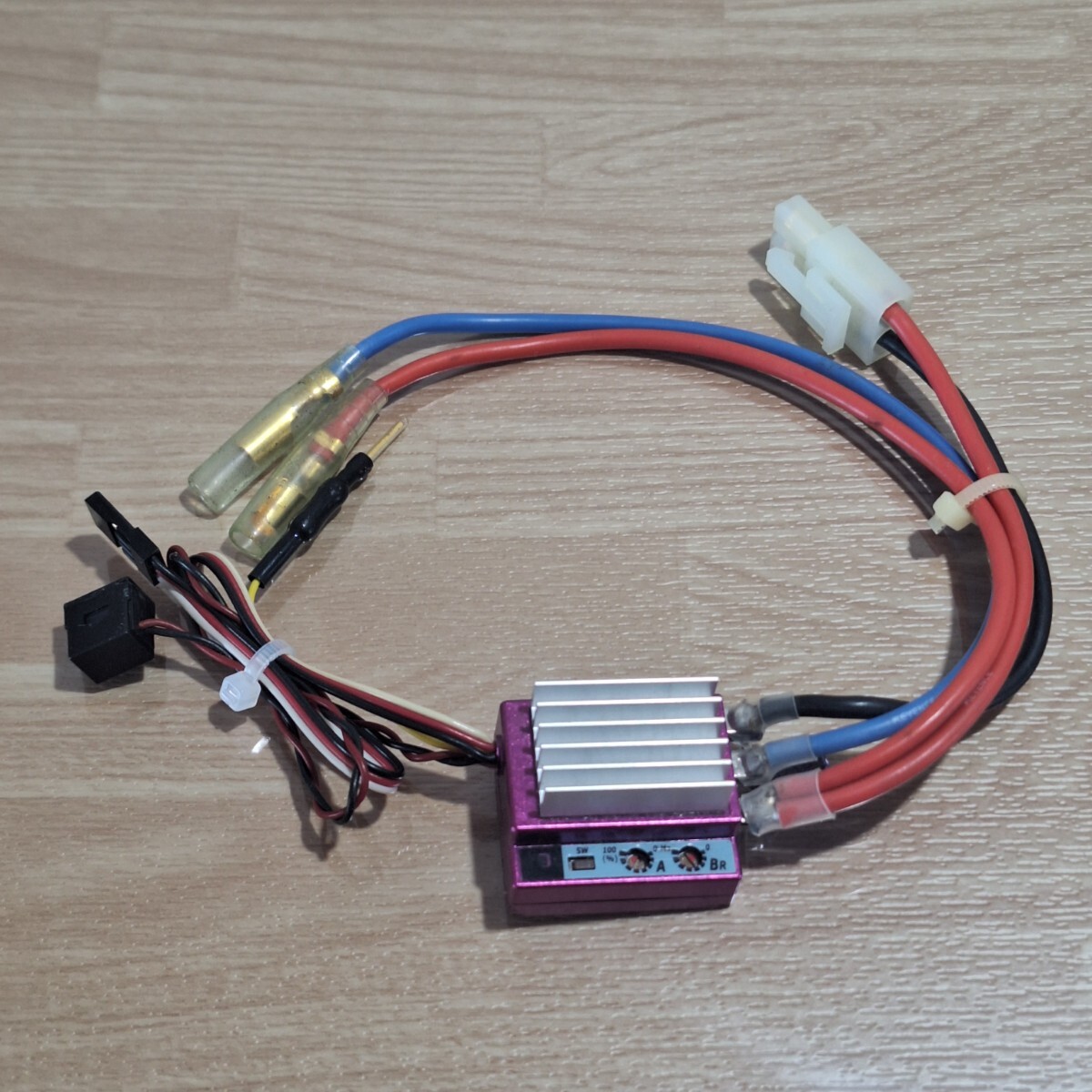 Yahoo!オークション -「ラジコン キーエンス アンプ」(自動車