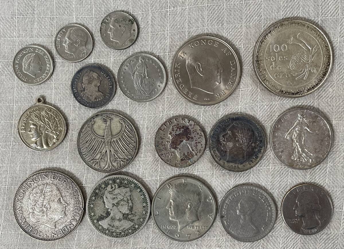 Yahoo!オークション -「銀貨 まとめ」の落札相場・落札価格