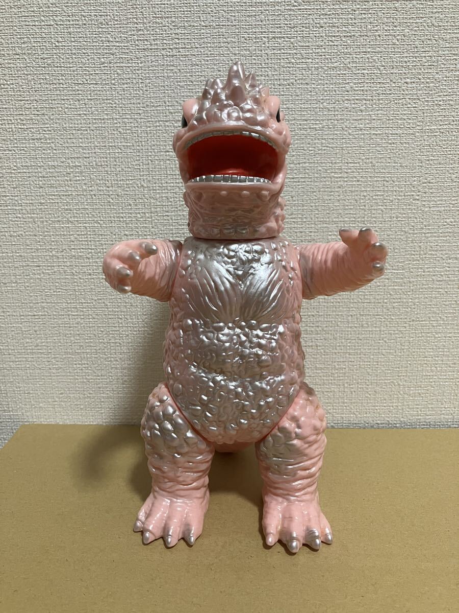 マグラー「ウルトラマン」登場怪獣（ブルマァク復刻）ソフビフィギュア未開封 ソフビ B-CLUB ブルマァク 新・復刻版怪獣シリーズ マグラ : 御