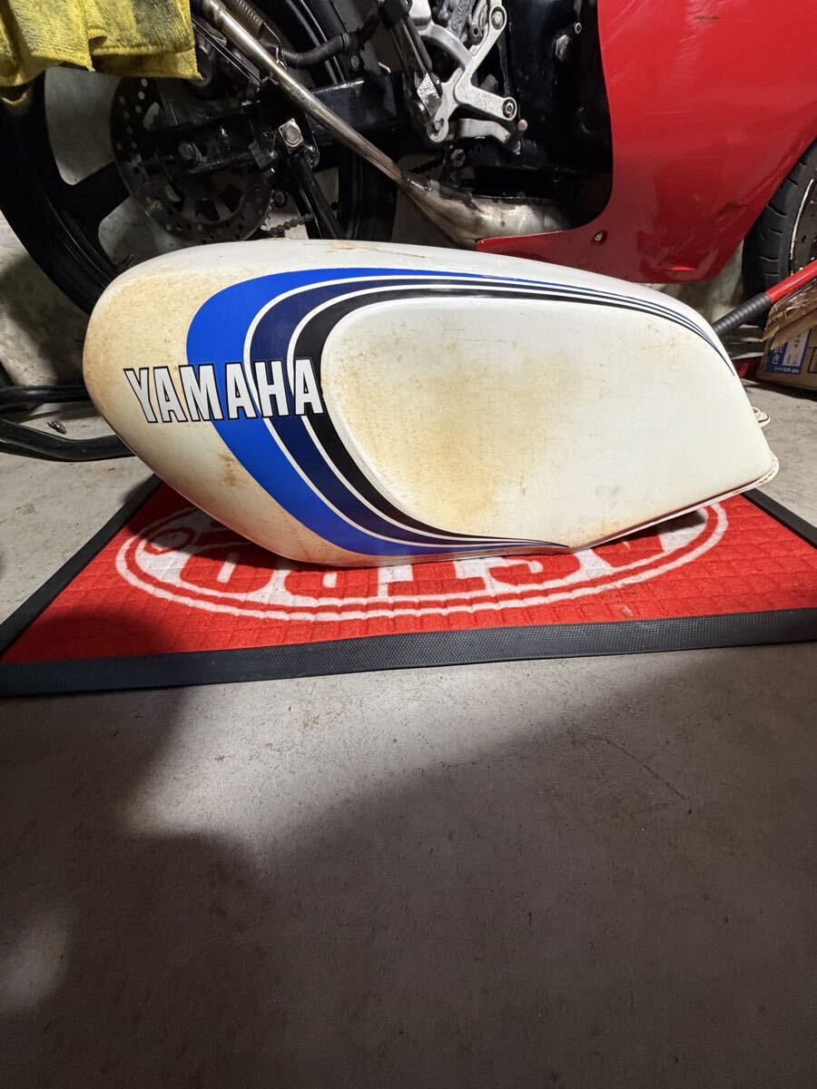 RZ250 当時物 タンク RZ250 タンクのYahoo!オークション(旧ヤフオク!)の相場・価格を