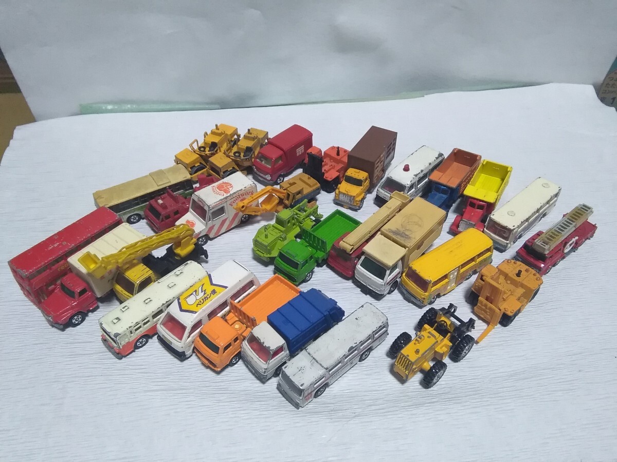 送料無料 日本製トミカ MADE IN JAPAN 23台セット 楽天市場】【全品ポイント増量!】 トミカ 3点セット (No.23 日産