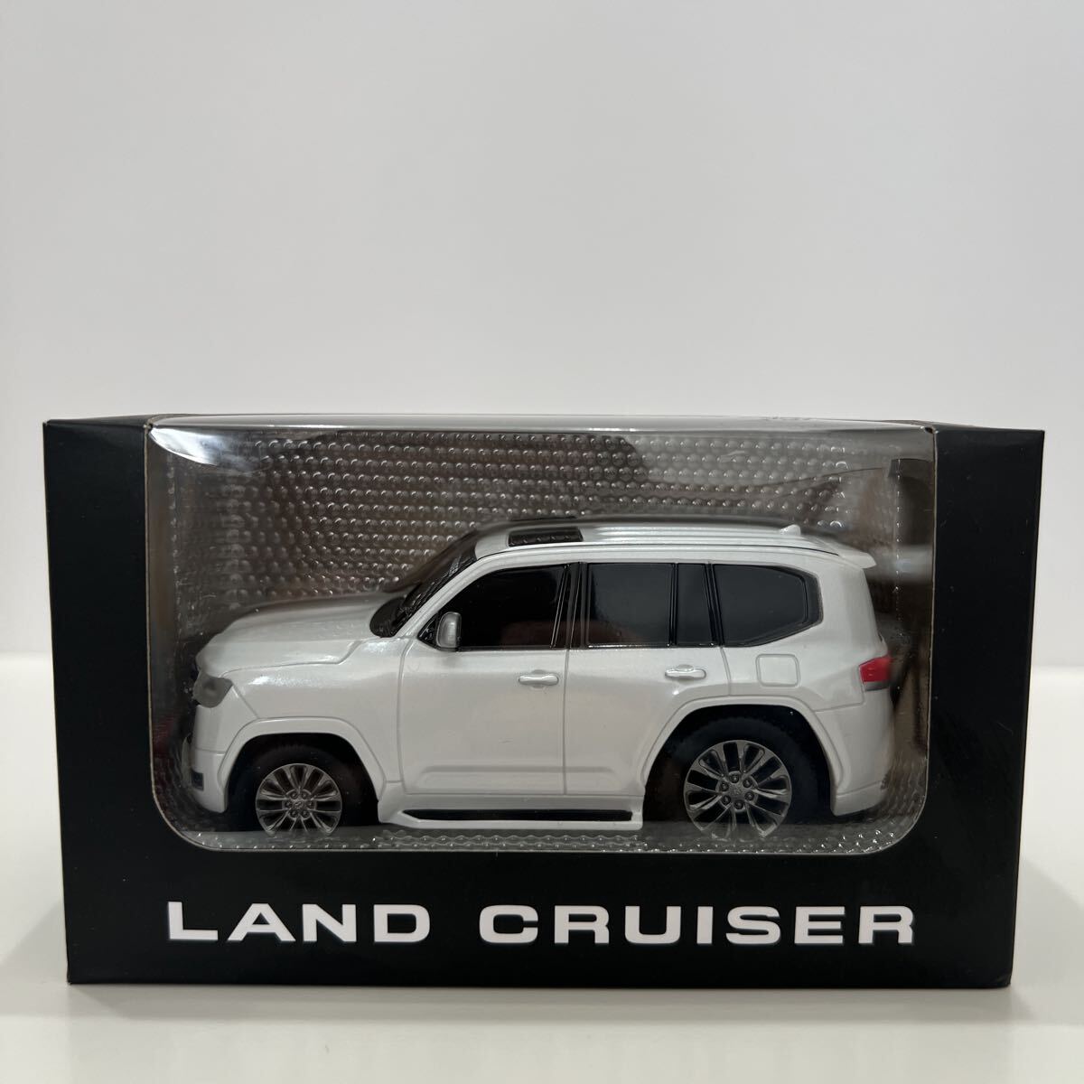 【非売品】★ TOYOTA ランクル プルバックカー ブラック ホワイト 新品未使用 非売品】 TOYOTA ランクル プルバックカー ブラック