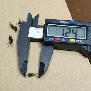 ■Rivers■BHピーコックニンフ#16(ピーコックハール)計6本【種類】完成品フライ>沈めて使うフライ>ニンフ