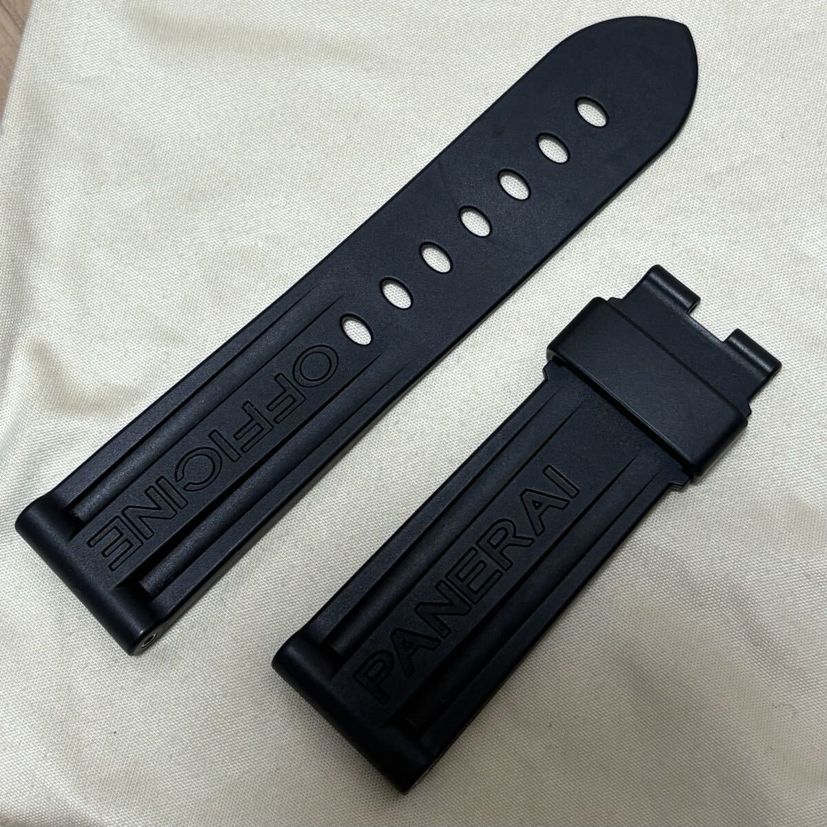 Yahoo!オークション -「パネライ ラバーベルト 純正」の落札相場