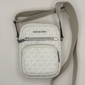 ほぼ未使用!マイケルコース MICHAEL KORS ショルダーバッグ ホワイト