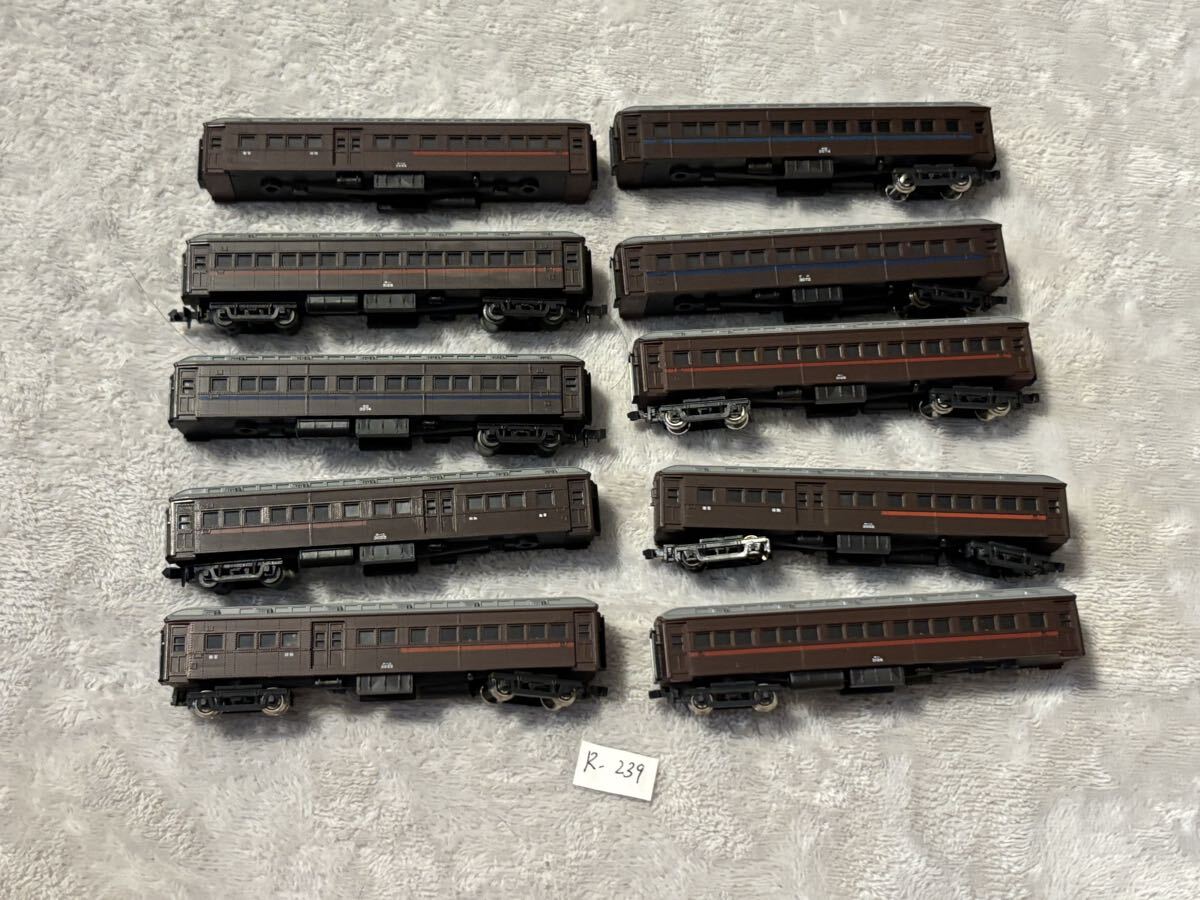 KATO 旧型客車　単品8両セット KATO】 10-034 旧形客車 4両セット(茶) - 仙台模型