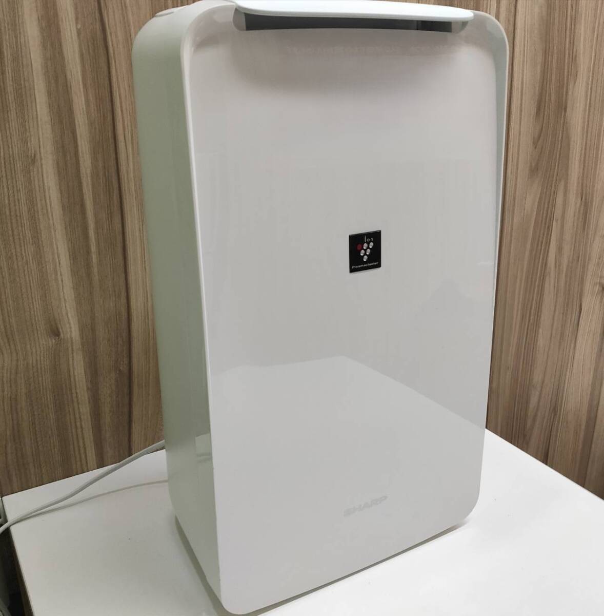 SHARP 除湿機 CV-P71-W Amazon | シャープ 衣類乾燥 除湿機 CV-P71-W 7.1L/日 プラズマ