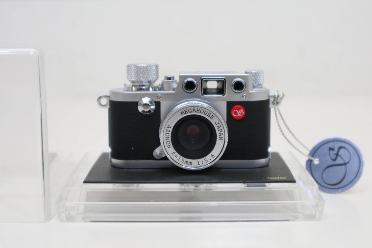 Leica III シルバー レンジファインダーカメラ1939年31万台整備済み Leica III シルバー レンジファインダーカメラ1939年31万台整備