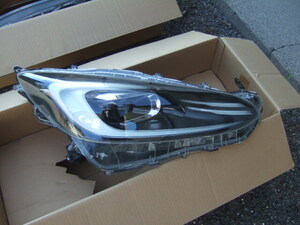 トヨタ アクア MXPK11 MXPK16 前期 LED 純正 ヘッドランプ 右 ヘッドライト 刻印 Y2 81110-52N80 KOITO 52-336 AQUA 6AA-MXPK11 送料込み