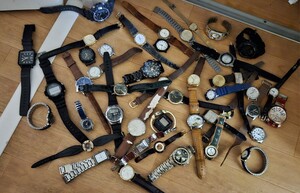 【1円】メンズ レディース 腕時計 クォーツ まとめ売り 大量 メーカー様々 ジャンク扱い 売り切り