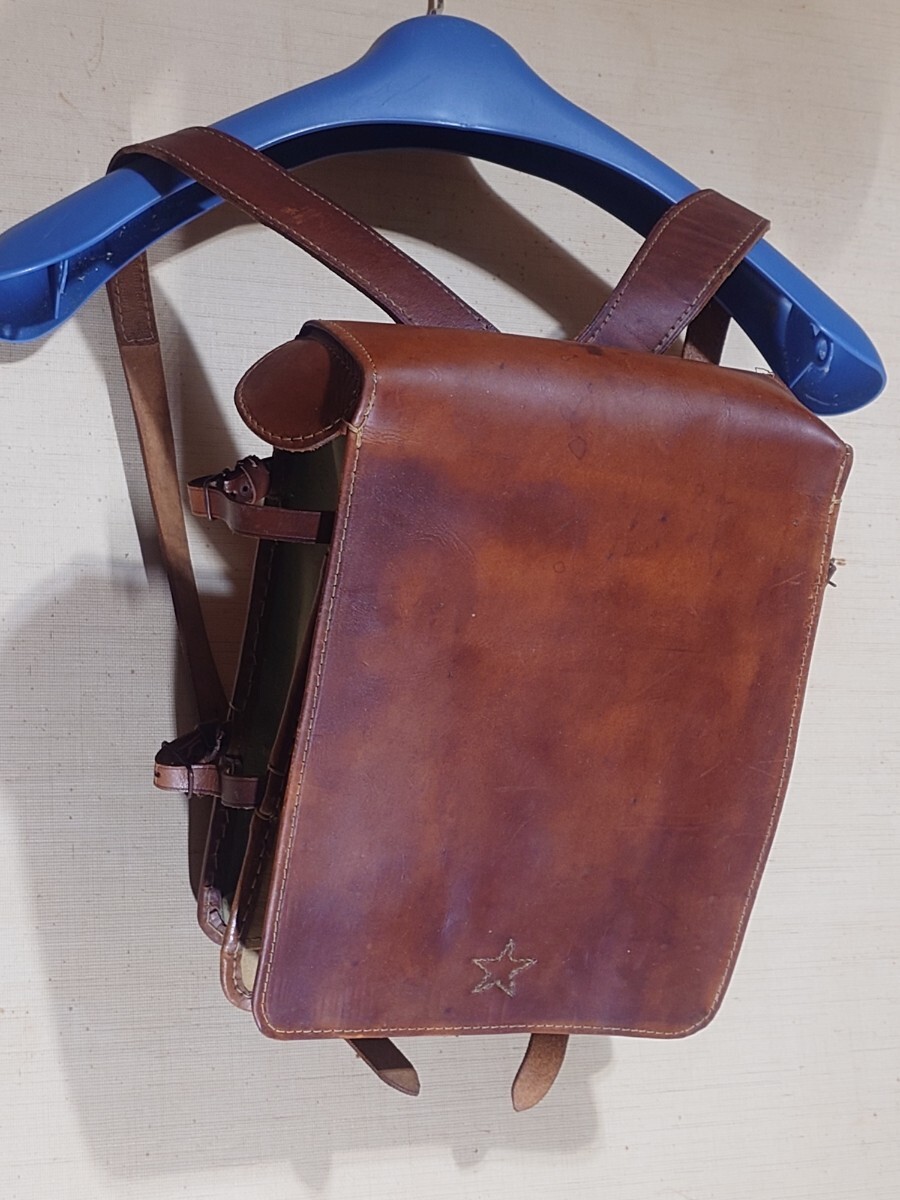 旧日本軍・将校背嚢 Yahoo!オークション - 旧日本軍 背嚢 革製 将校 図嚢 リュック