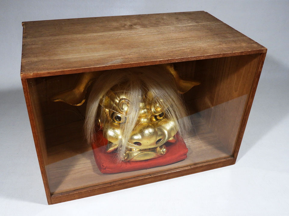 金獅子頭 獅子 獅子舞 金色 金属工芸品 玄関飾り 和室 茶室 金獅子頭 獅子 獅子舞 金色 金属工芸品 玄関飾り 和室 茶室 木製