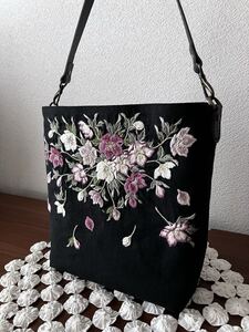 ハンドメイド*クリスマスローズ刺繍*リネン*ツーウェイ*ショルダーバッグ
