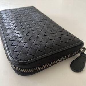 極美品!人気!送料込み! BOTTEGA VENETA ボッテガヴェネタ ラウンドファスナー ジッピーウォレット イントレチャート 長財布 レザー 本革