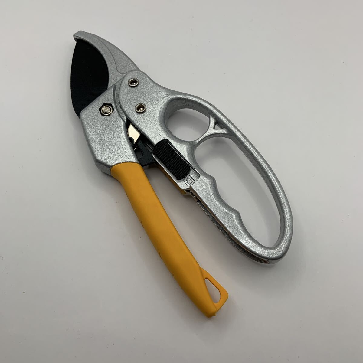 J*C様 最終値下　新品未使用　アルス　剪定鋏植木鋏　4本まとめ売り 剪定バサミ（剪定鋏・剪定ばさみ）｜アルス〈公式〉園芸刃物ショップ