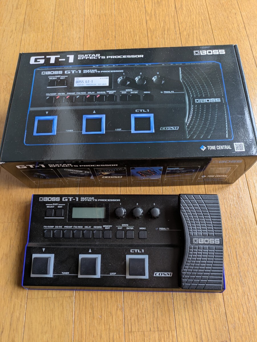 【美品】BOSS GT-1 ギターエフェクター 本体、その他セット BOSS（楽器、器材） BOSS GT-1 ボス ギター用 マルチ