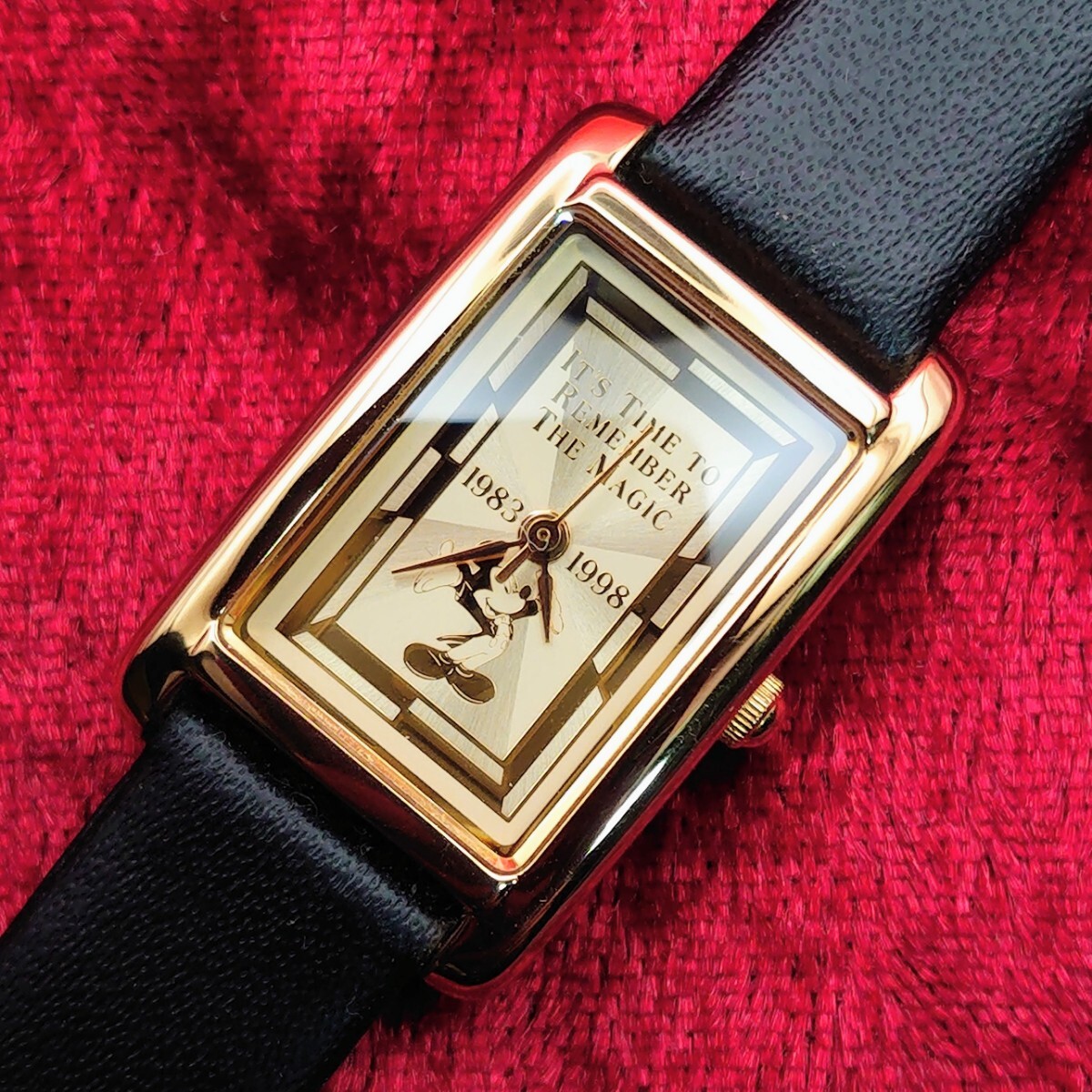 ディズニーランド 15周年記念ウォッチ ☆超レア☆限定・非売品！ ディズニーランド15周年 記念ウォッチ