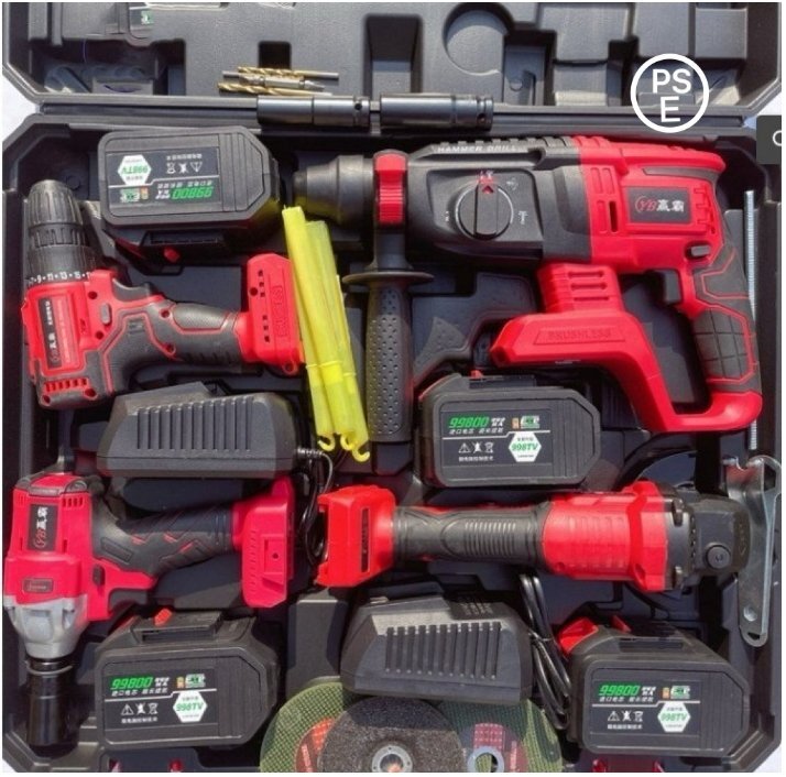 今出品している電動工具4台と付属品セット 61j9r+gYNHL._AC_UF1000,