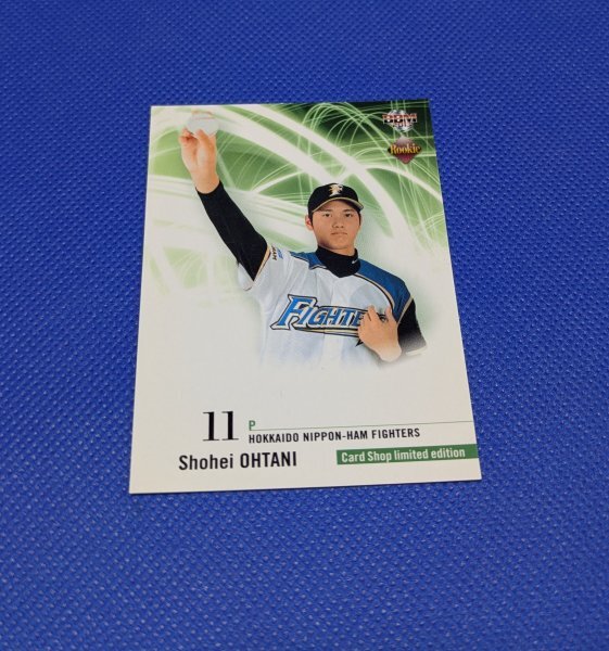 【50枚限定】大谷翔平 ルーキーカード✨#Otani 限定非売品 大谷翔平 ルーキー トレーディングカード 11 - メルカリ