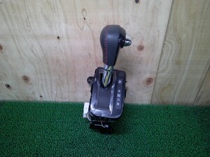 スペーシア 4AA-MK53S シフトレバー C2H 28100-79RN0-DBV