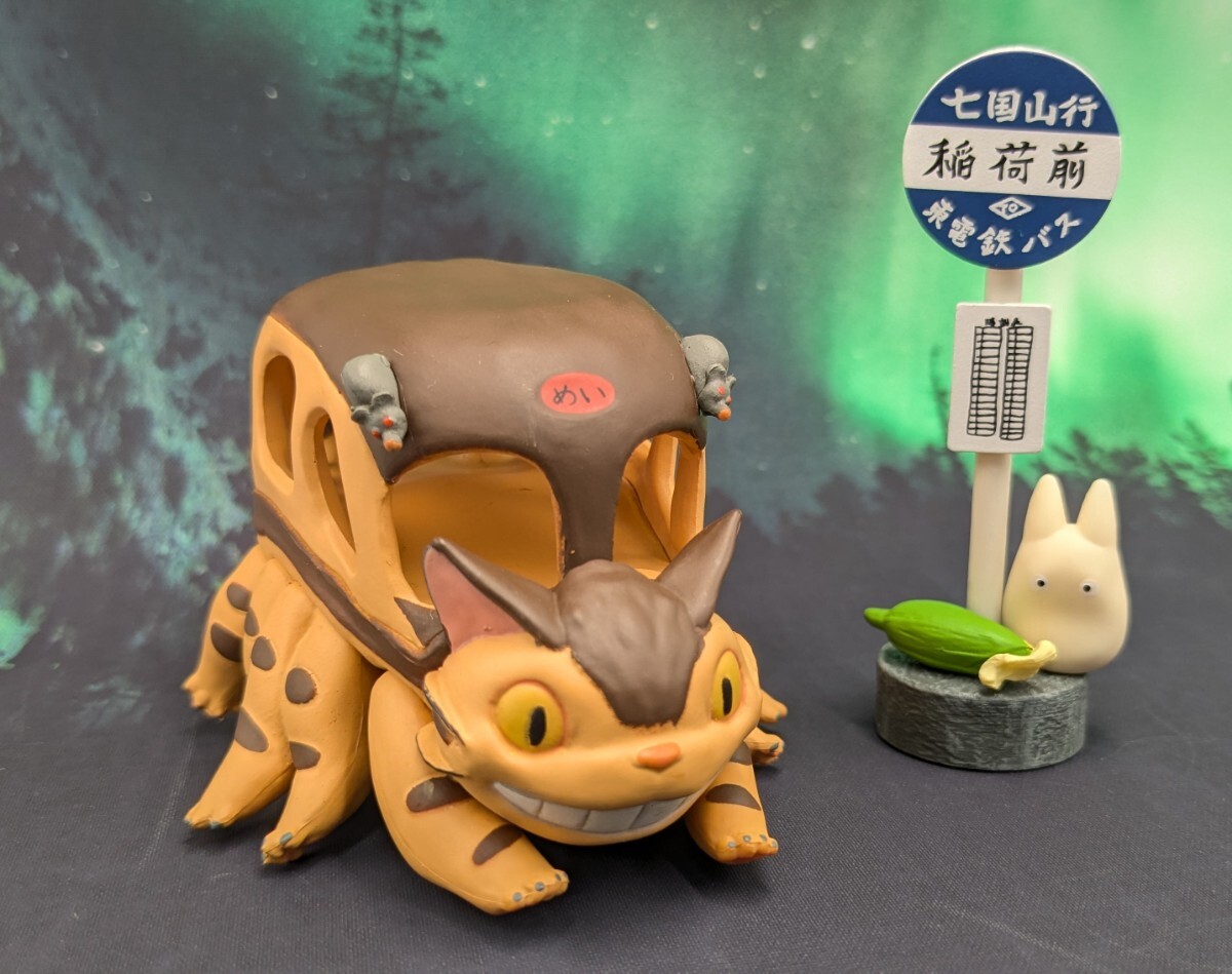 ジブリ　まとめ売り 現状】 スタジオジブリ グッズ まとめ売り となりのトトロ、千と