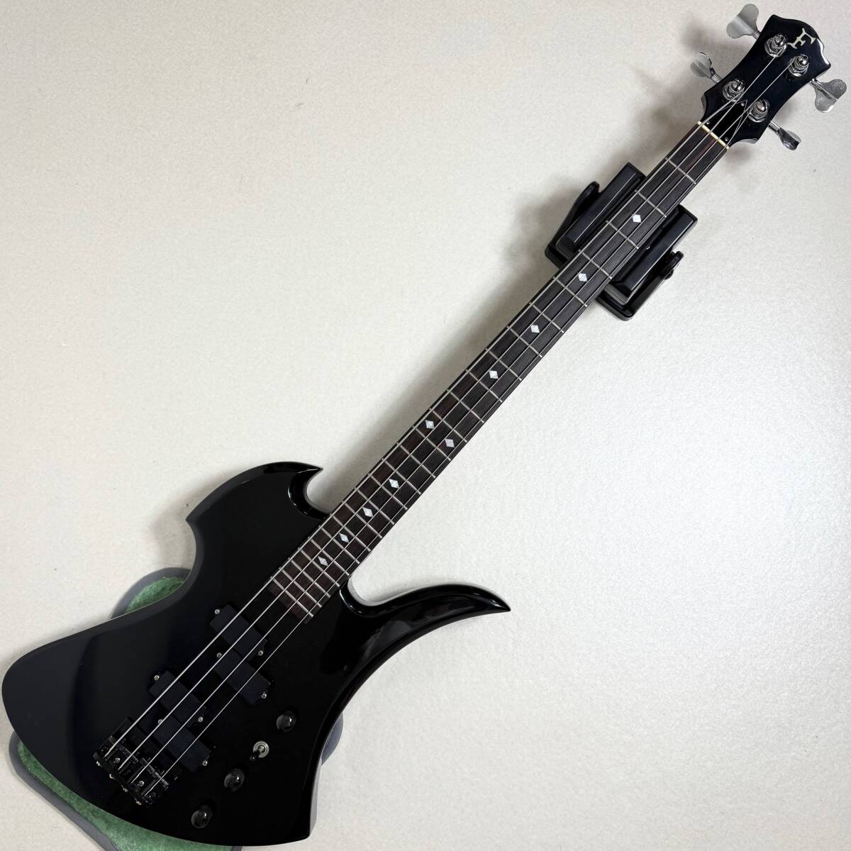 中古美品 フェルナンデス ジャズベースタイプ ブラック ケース付き 中古美品 フェルナンデス ジャズベースタイプ ブラック ケース