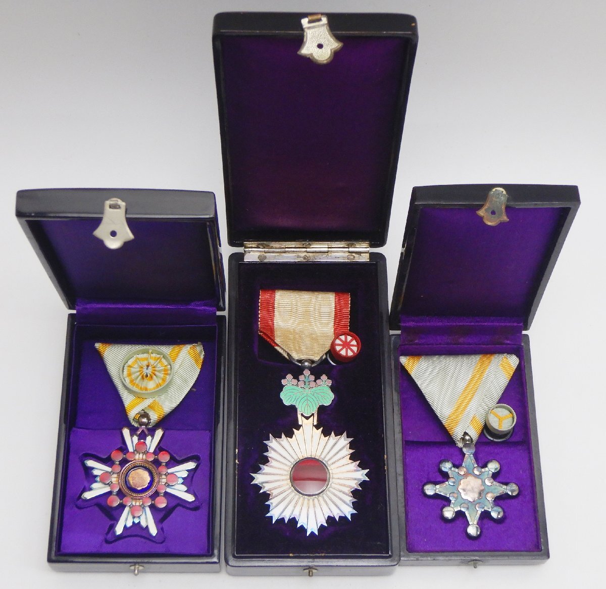 Yahoo!オークション -「勲章 瑞宝双光章」の落札相場・落札価格