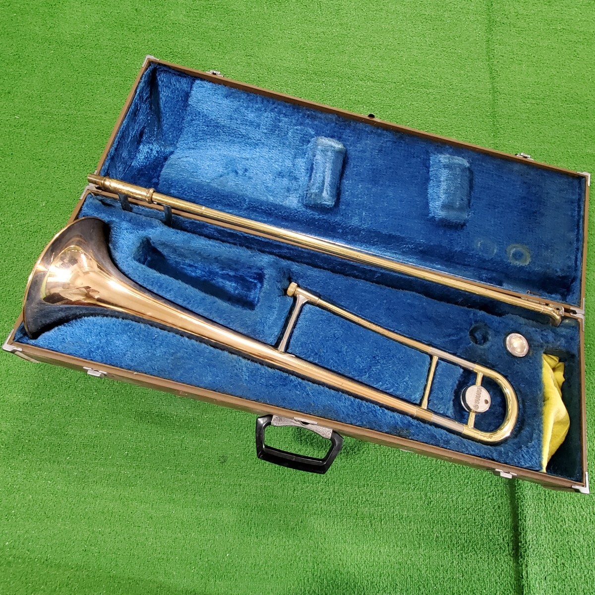 Yahoo!オークション -「ヤマハ トロンボーン ケース」の落札相場