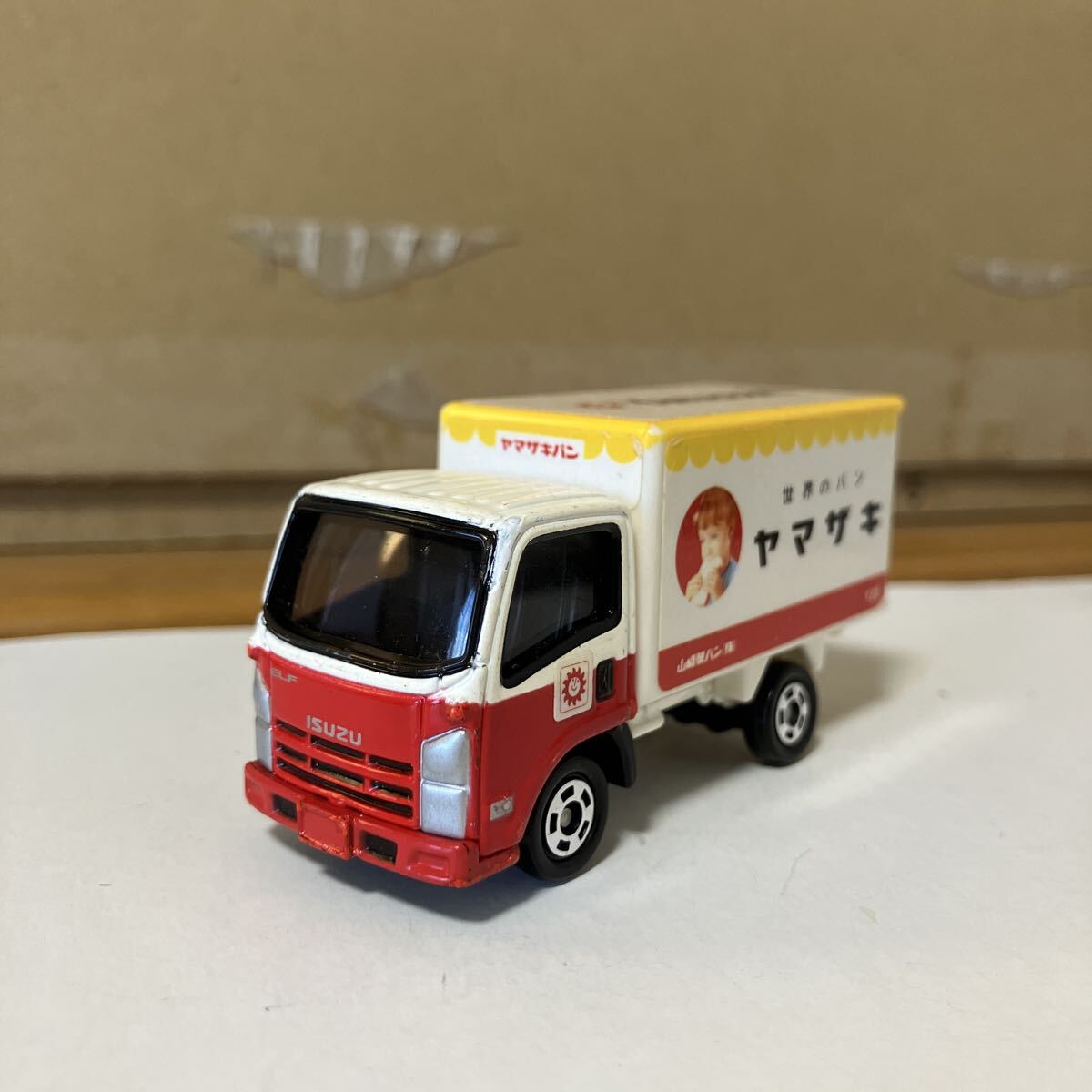 Ｗ☆新品☆ブーブ☆ＶＳ１８☆日野デュトロ～ヤマザキパントラック W☆新品☆ブーブ☆VS18☆日野デュトロ～ヤマザキパントラック