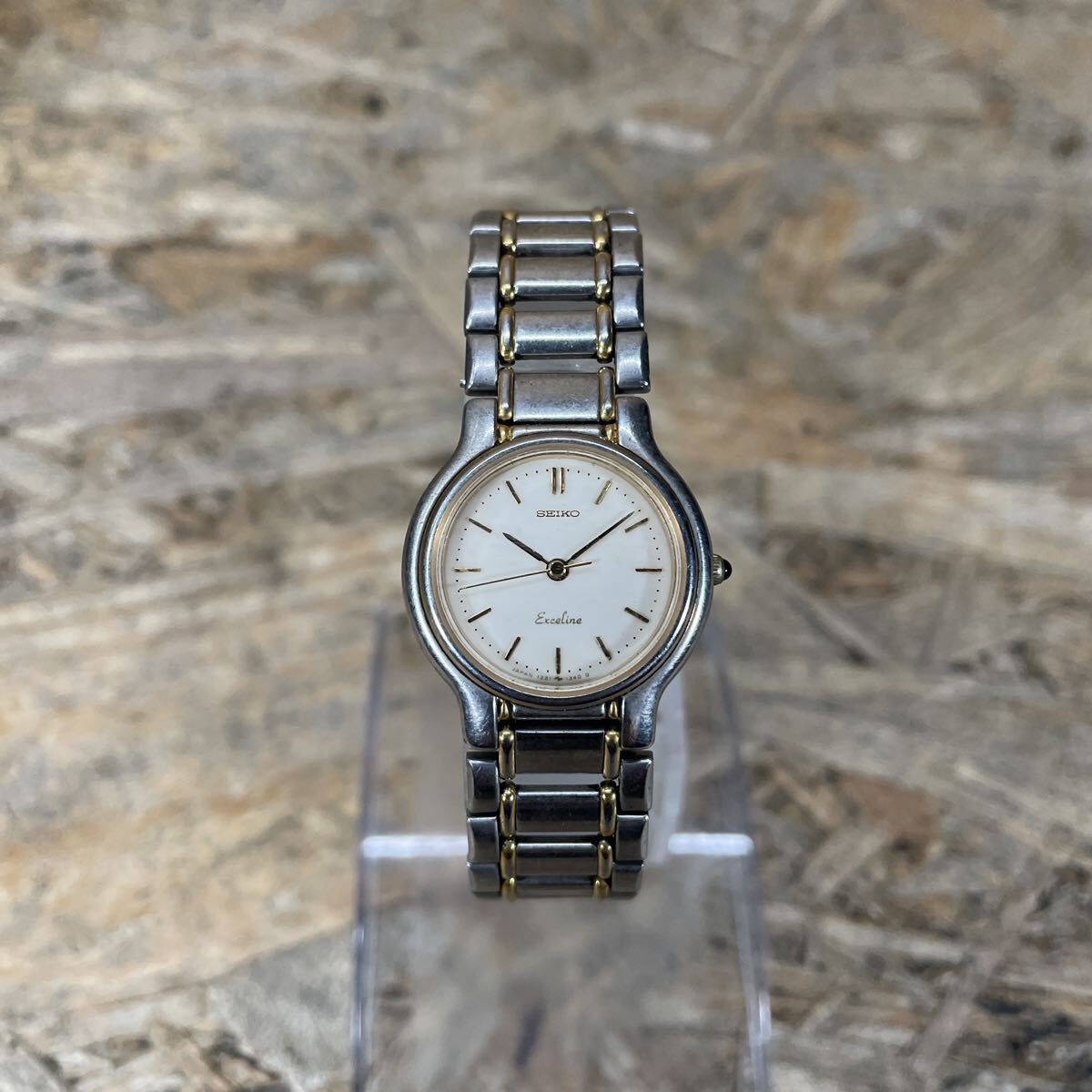 稼動 腕時計　SEIKO EXCELINE セイコー　新品電池　シルバー　H60 稼動 腕時計 SEIKO EXCELINE セイコー 新品電池 シルバー H60