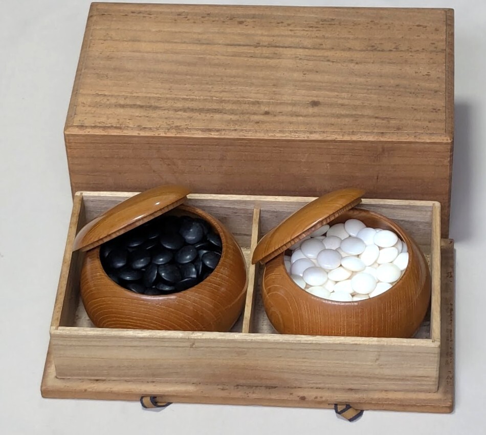 Yahoo!オークション -「那智黒碁石」の落札相場・落札価格