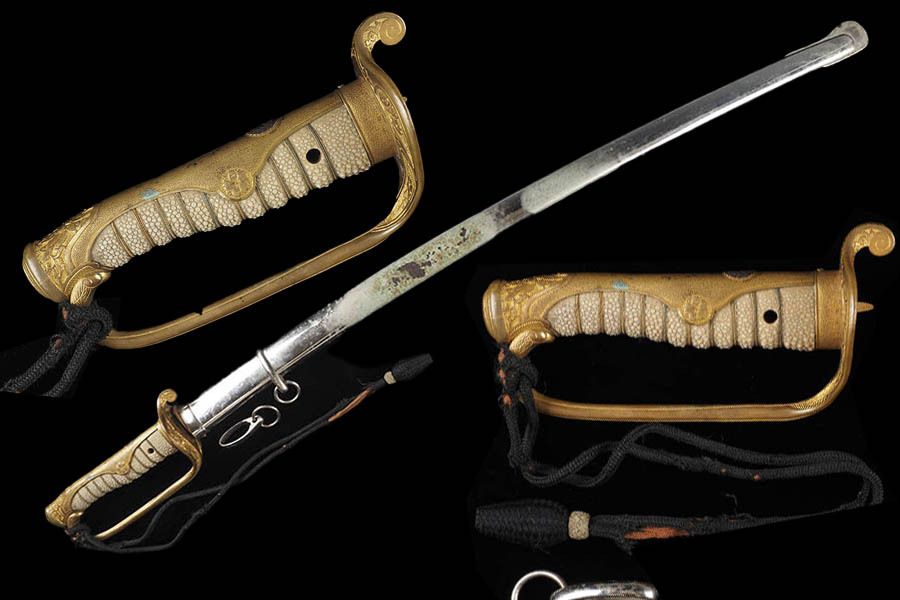 軍刀　鍔　2枚　　刀装具 軍刀 鍔 2枚 刀装具 軍刀 鍔 2枚 刀装具