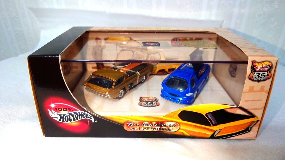 ホットウィール 2000 ホリデーホットウィール 未開封 ホットウィール フェアレディ 2000 未開封 黒 ブラック 日本車