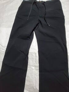 【しまむら】黒スラックスパンツ Lサイズ 伸縮性あり 美品 送料込み