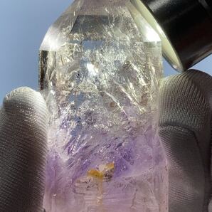 【可動域大 複数箇所水入り】ブランドバーグ産 アメジスト 約43g 1002