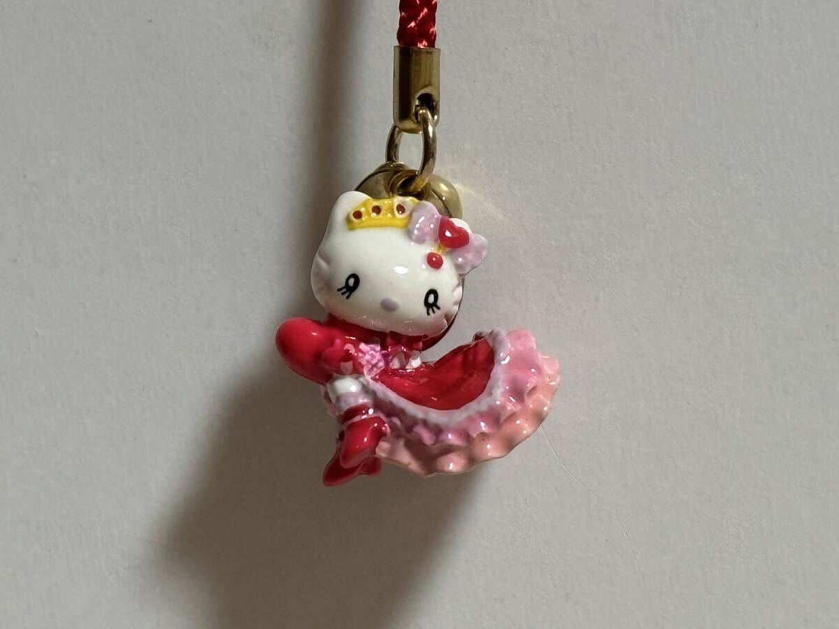 未開封 サンリオ ハローキティ USJ 寝付けストラップ 赤い車 8250 未開封 サンリオ ハローキティ USJ 寝付けストラップ 赤い車 8250