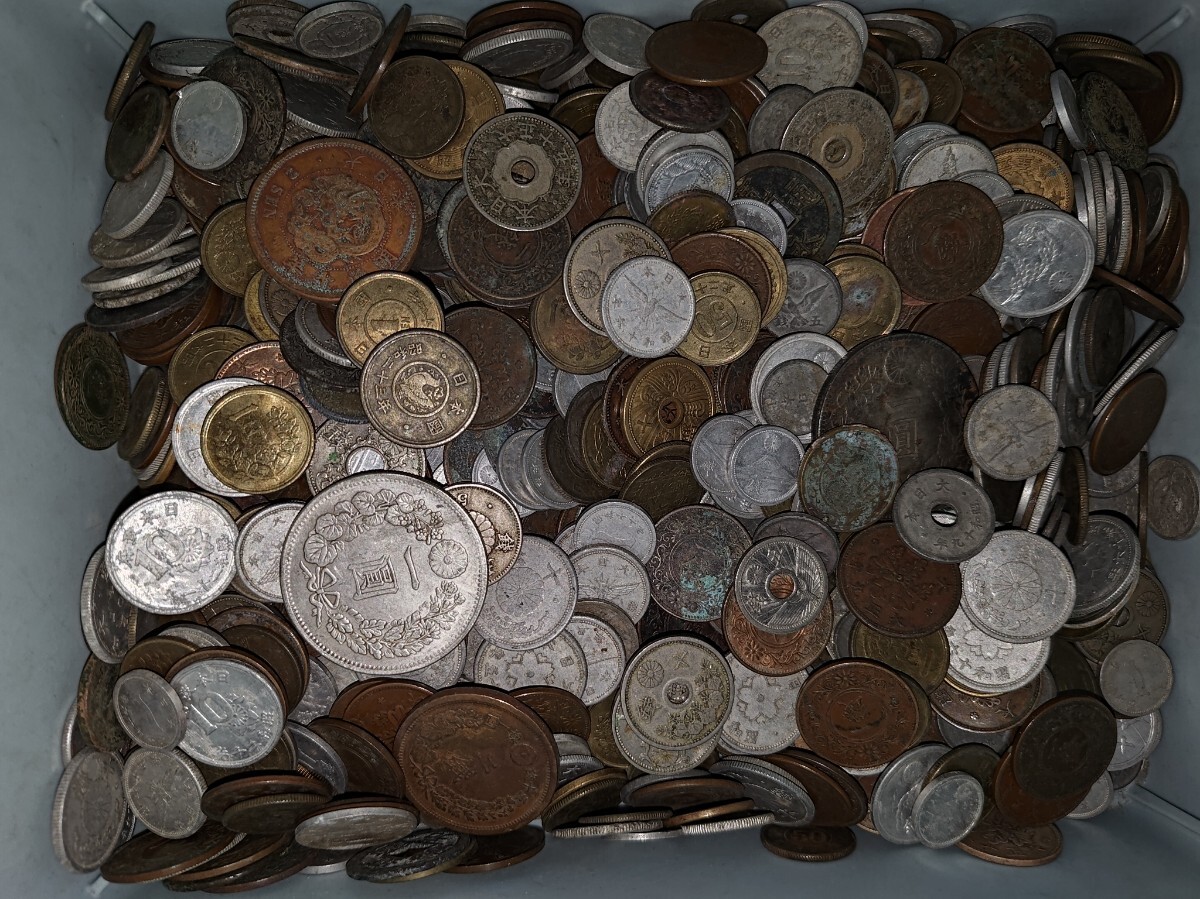 古銭 外国銭 貨幣 紙幣 硬貨  まとめ 大量 総重量約1.4kg強 古銭 外国銭 貨幣 紙幣 硬貨 コイン まとめ 大量 総重量約1.4kg強