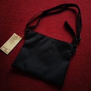 MUJI Неиспользованная сумка с биркой MUJI Pouch Navy Water Repellent Finish *Может также использоваться как сумка со снятым плечом Navy Blue MUJI